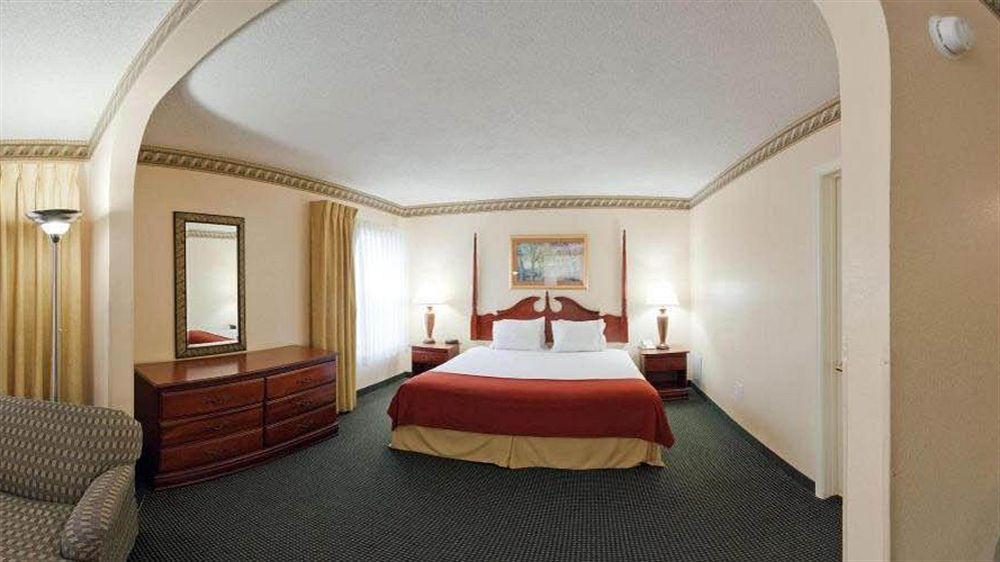 Holiday Inn Express - Plymouth By Ihg Eksteriør billede