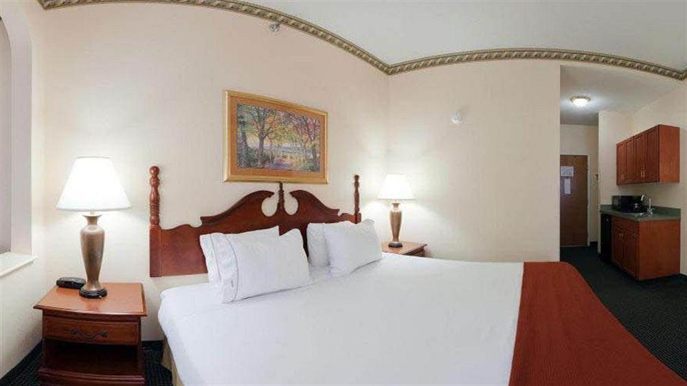 Holiday Inn Express - Plymouth By Ihg Eksteriør billede